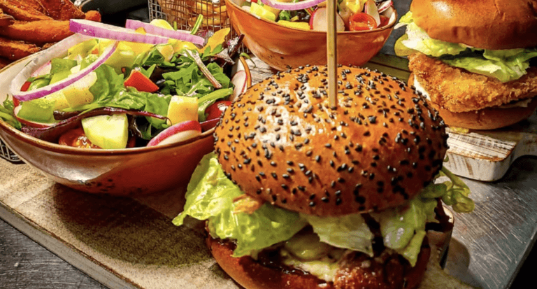 Cork restaurant wins award for Ireland’s best burger Cork restaurant wins award for Ireland’s best burger