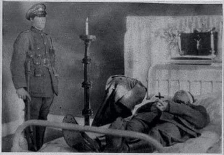 Who shot Michael Collins? A new RTÉ documentary aims to answer the century-old question Who shot Michael Collins? A new RTÉ documentary aims to answer the century-old question