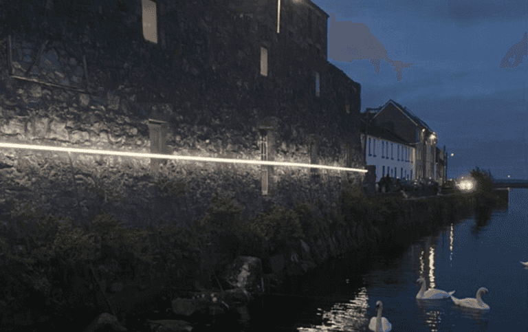 Light installations unveiled in Galway showing the predicted sea level in 2150 Light installations unveiled in Galway showing the predicted sea level in 2150