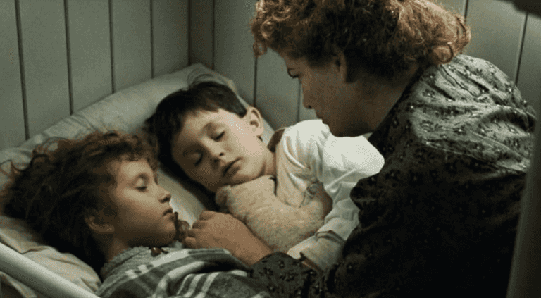 Man who played an Irish boy in Titanic reveals he stopped cashing the cheques years ago Man who played an Irish boy in Titanic reveals he stopped cashing the cheques years ago