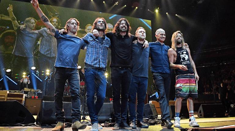 Foo Fighters to play last minute secret gig in Ireland tomorrow Foo Fighters to play last minute secret gig in Ireland tomorrow